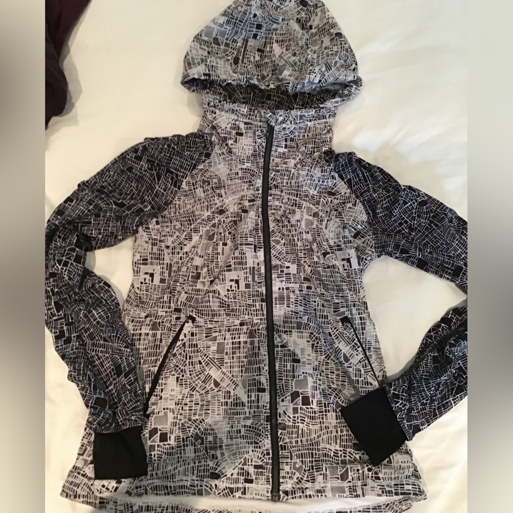 Lululemon Gather Me Slightly Seawheeze Special Edition Jacket